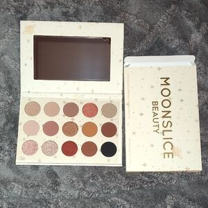 Eyeshadow Palette - Multi-Color